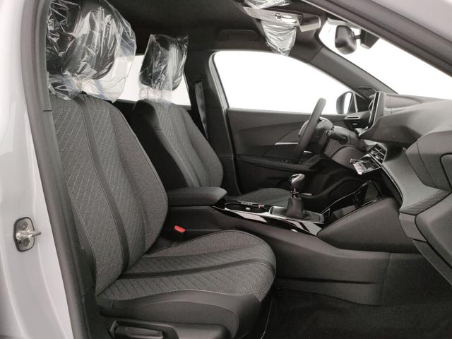 PEUGEOT 2008 usata, con Alzacristalli elettrici