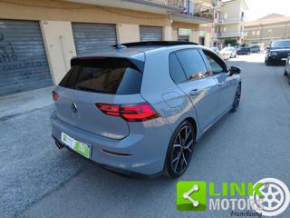 VOLKSWAGEN Golf usata, con Autoradio