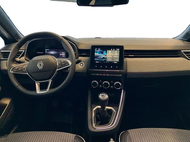 RENAULT Clio usata, con Controllo automatico clima