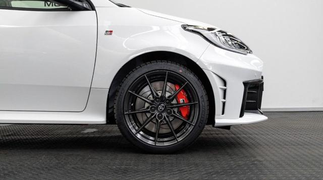 TOYOTA Yaris usata, con Sedili riscaldati