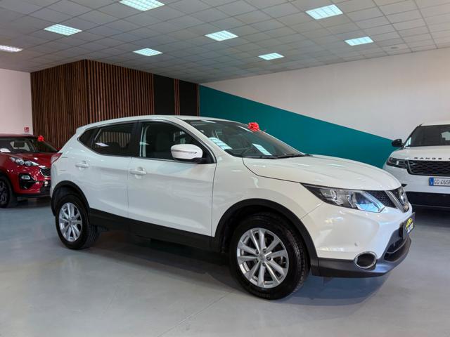 NISSAN Qashqai usata, con Autoradio
