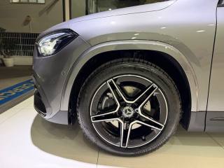 MERCEDES-BENZ GLA 200 usata, con Cerchi in lega