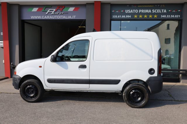 RENAULT Kangoo usata 17