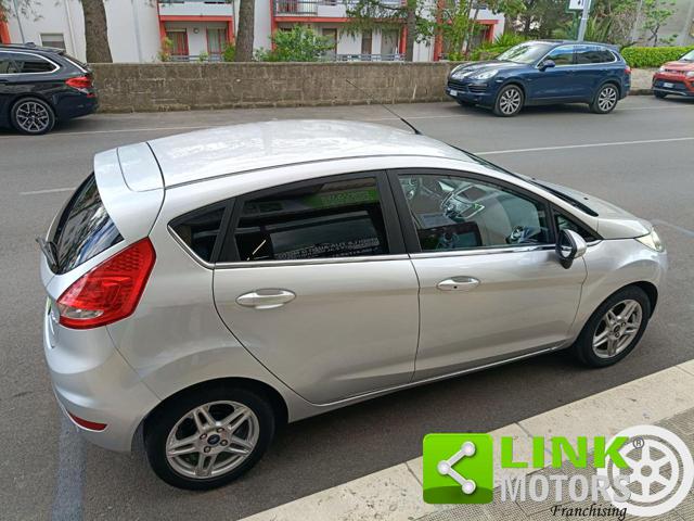 FORD Fiesta usata, con Touch screen