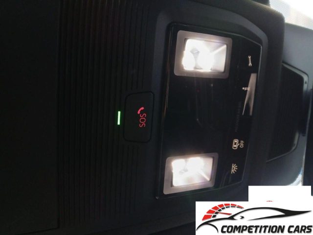 VOLKSWAGEN Tiguan usata, con Servosterzo