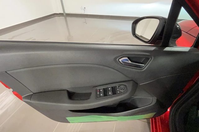 MITSUBISHI Colt usata, con ESP