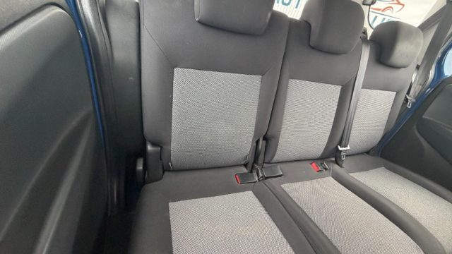 FIAT Doblo usata, con Autoradio