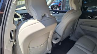VOLVO XC60 usata, con Park Distance Control