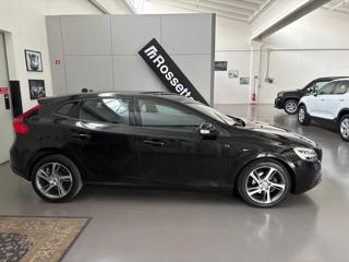 VOLVO V40 usata, con Airbag laterali