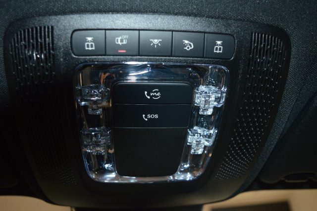 MERCEDES-BENZ GLA 200 usata, con Luci diurne LED