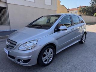 MERCEDES-BENZ B 180 usata, con Controllo trazione