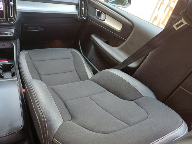 VOLVO XC40 usata, con Portellone posteriore elettrico