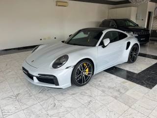 PORSCHE 992 usata, con Luci diurne LED