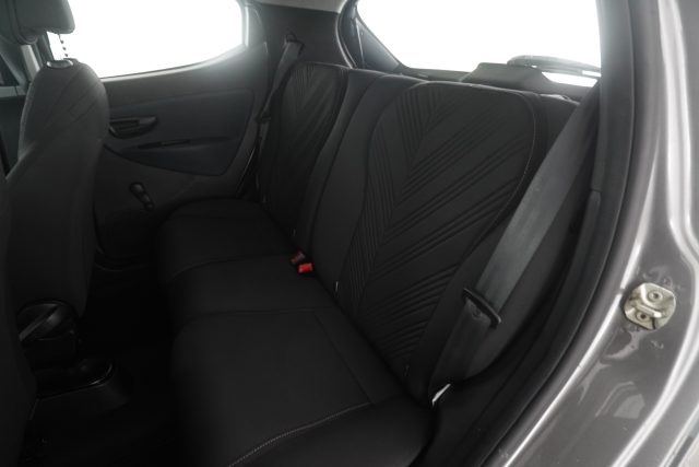 LANCIA Ypsilon usata 9