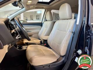 MITSUBISHI Outlander usata, con Controllo automatico clima