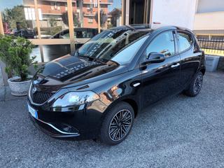 LANCIA Ypsilon usata, con Airbag