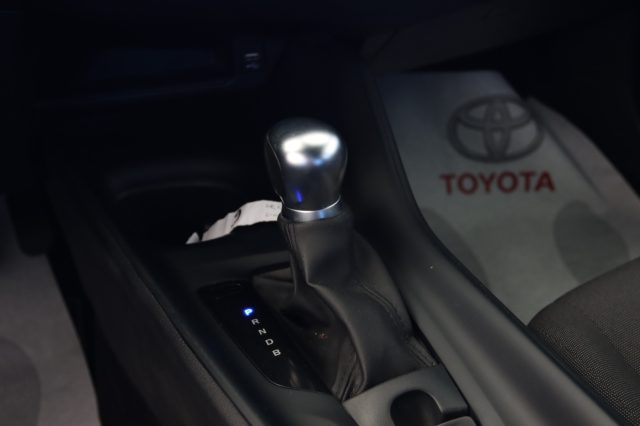 TOYOTA C-HR usata, con Specchietti laterali elettrici