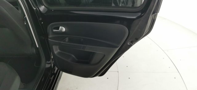 VOLKSWAGEN e-up! usata 51