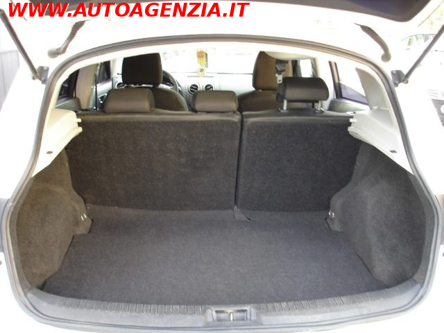 NISSAN Qashqai usata 14