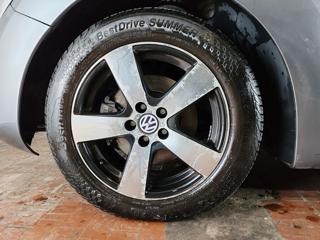 VOLKSWAGEN New Beetle usata, con Cerchi in lega