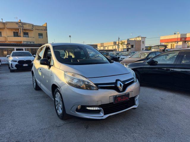 RENAULT Scenic usata, con Airbag