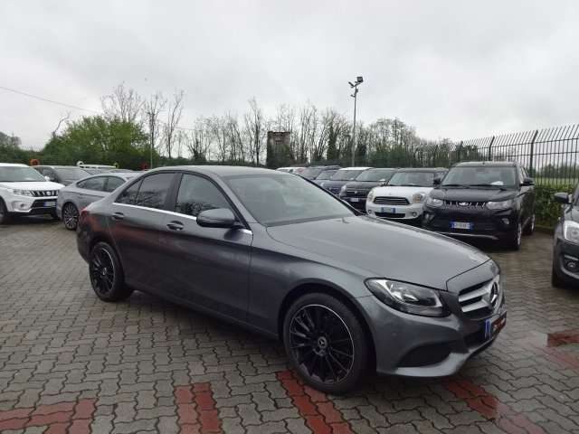 MERCEDES-BENZ C 180 usata, con Airbag laterali