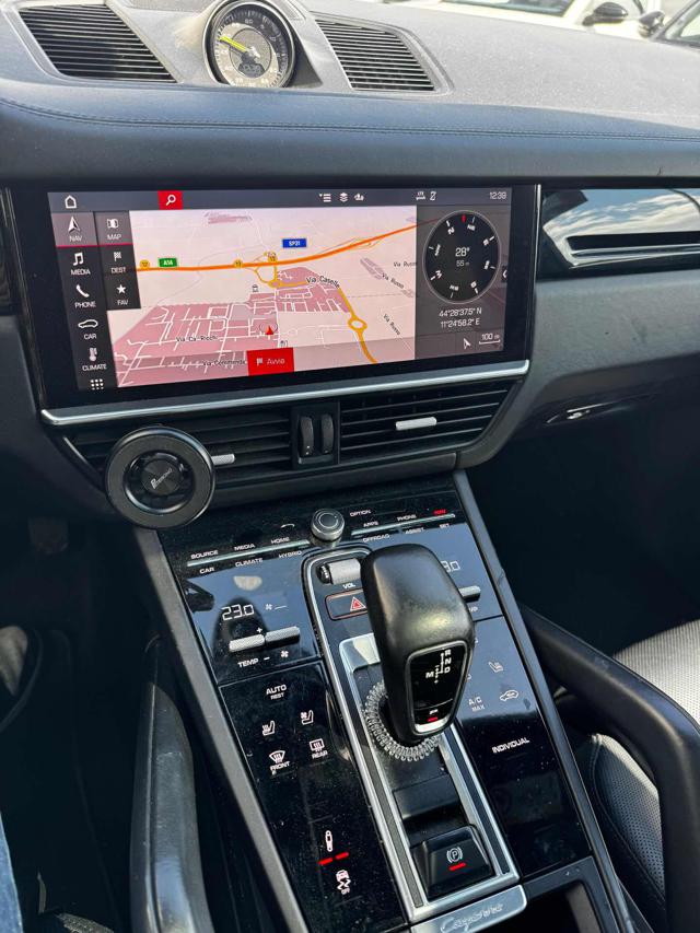 PORSCHE Cayenne usata, con Cronologia tagliandi