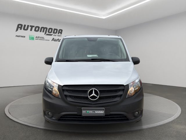 MERCEDES-BENZ Vito usata, con Airbag laterali