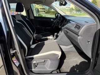 VOLKSWAGEN T-Roc usata 29