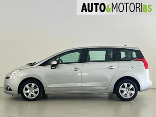 PEUGEOT 5008 usata, con Cerchi in lega
