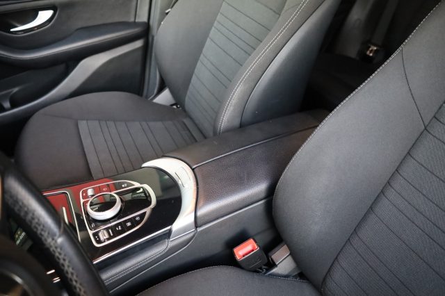 MERCEDES-BENZ GLC 220 usata 50