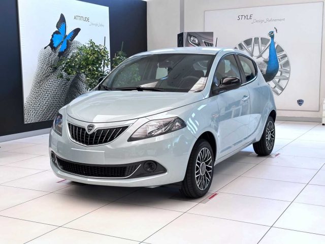 LANCIA Ypsilon usata, con ABS