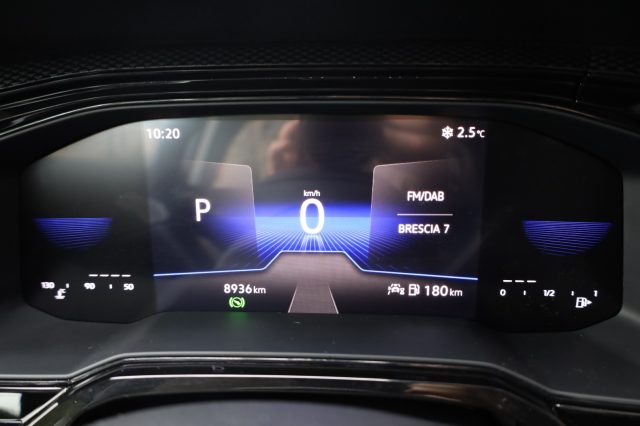 VOLKSWAGEN Taigo usata 46