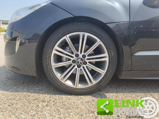 PEUGEOT RCZ usata, con Bluetooth