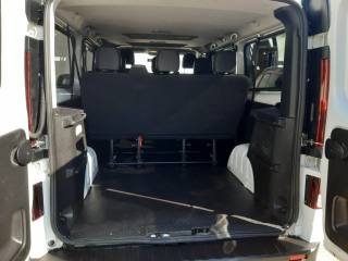 OPEL Vivaro usata, con Specchietti laterali elettrici