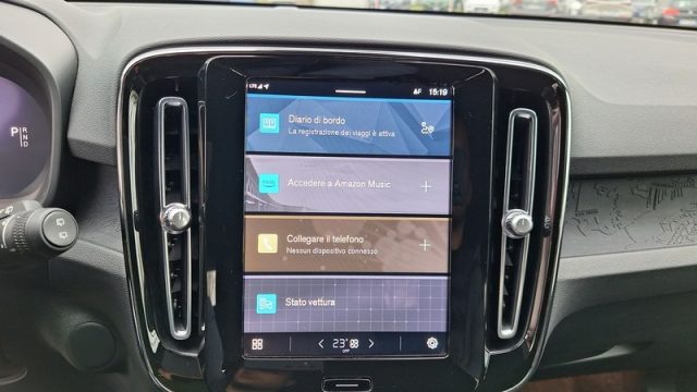 VOLVO XC40 usata, con Luci diurne LED