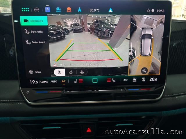 VOLKSWAGEN Tiguan usata, con Park Distance Control