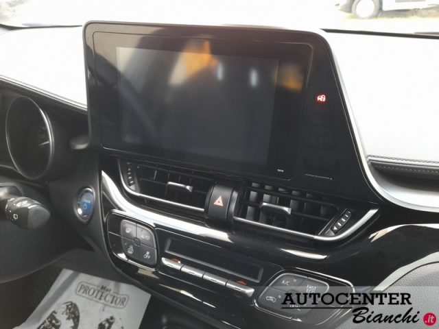 TOYOTA C-HR usata, con Volante multifunzione