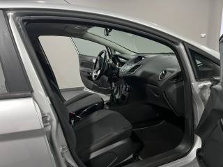 FORD Fiesta usata, con Boardcomputer