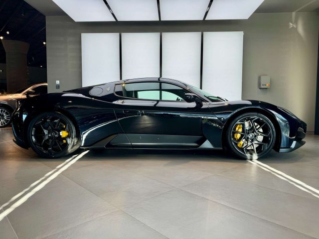 MASERATI MC20 usata, con Autoradio