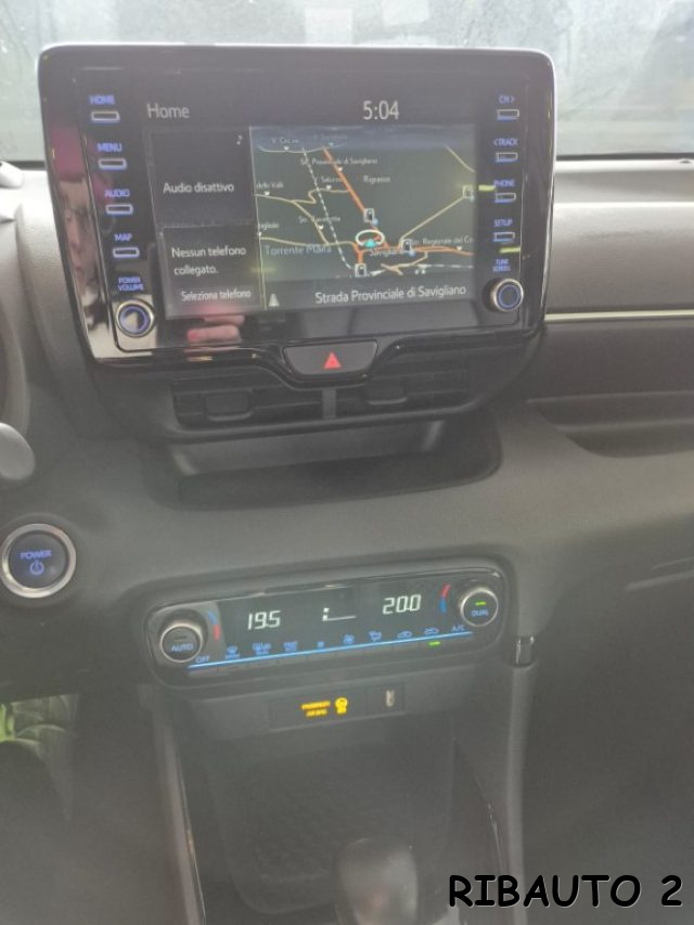 TOYOTA Yaris usata, con MP3
