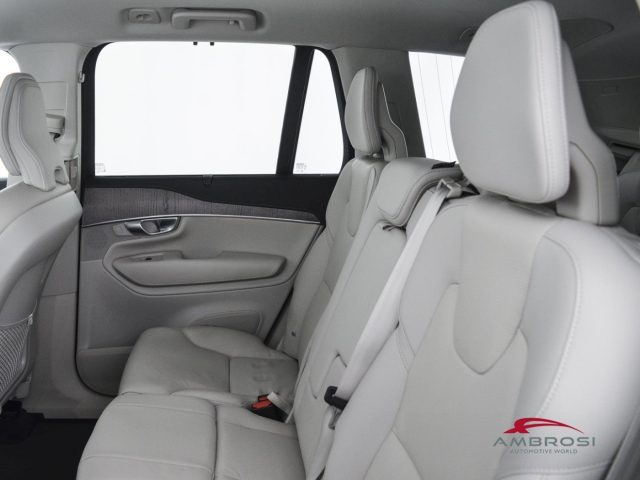 VOLVO XC90 usata 9