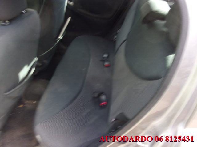 TOYOTA Yaris usata, con Servosterzo