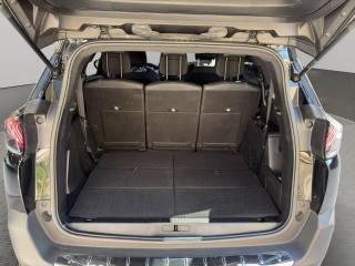 PEUGEOT 5008 usata, con Sospensioni sportive