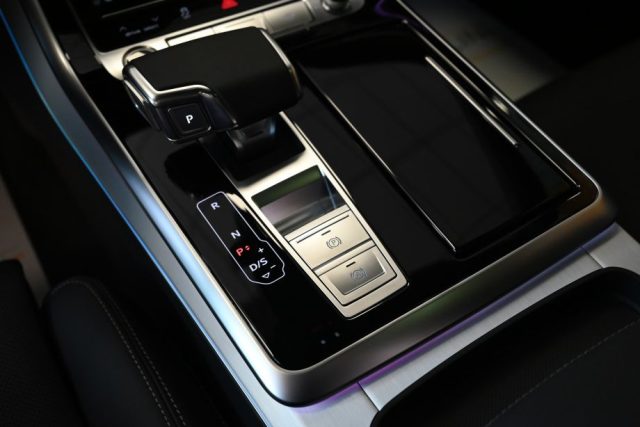 AUDI Q8 usata 47