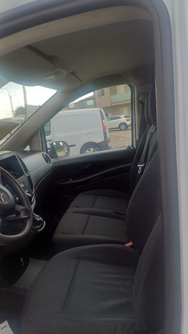 MERCEDES-BENZ Vito usata, con Autoradio
