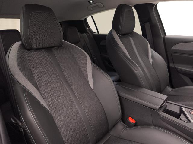 PEUGEOT 308 usata, con Bluetooth