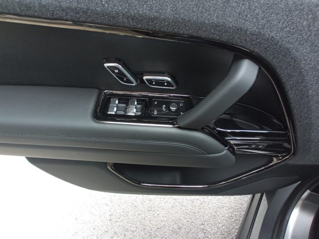 LAND ROVER Range Rover Sport usata, con Controllo elettronico della corsia