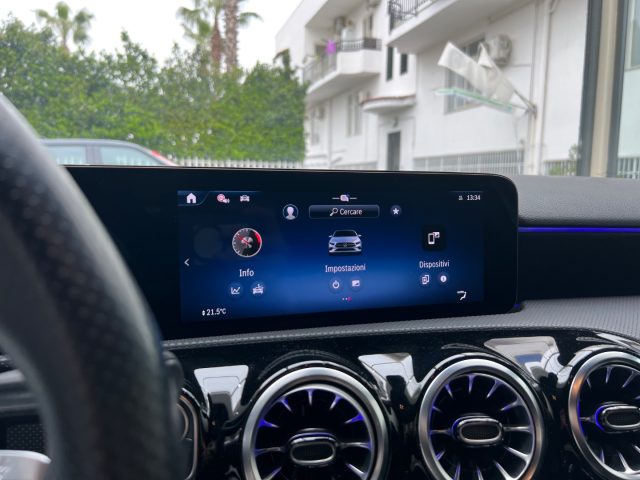 MERCEDES-BENZ A 180 usata, con Climatizzatore automatico, 2 zone