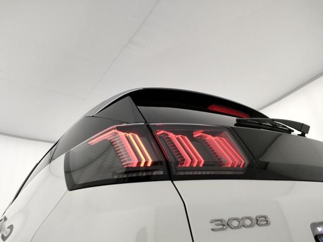 PEUGEOT 3008 usata, con Boardcomputer